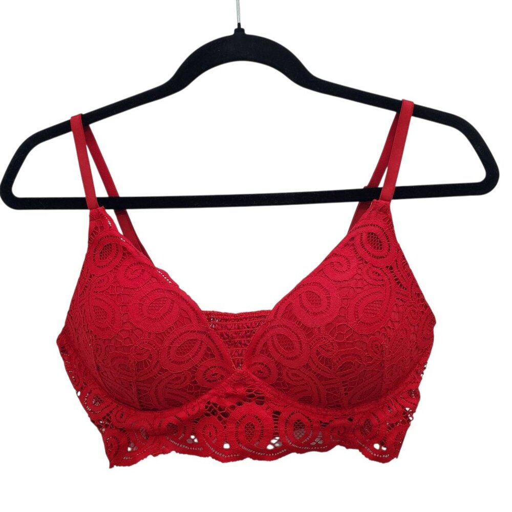 PINK Victoria's‎ Secret Wireless Push Up Red Lace Smocked Back Bralette Size M